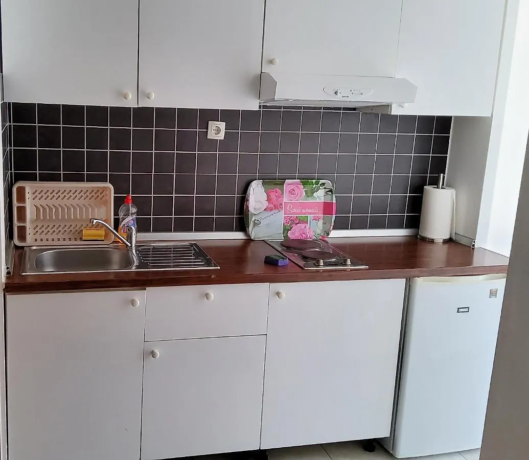 Appealing Apartment 8 Sleeps 3 Guests سبليت