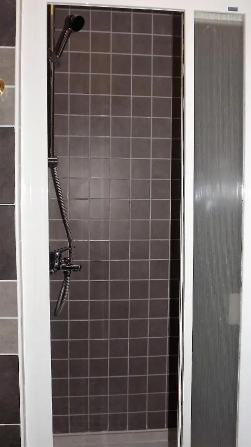 Appealing Apartment 8 Sleeps 3 Guests Split 0*,